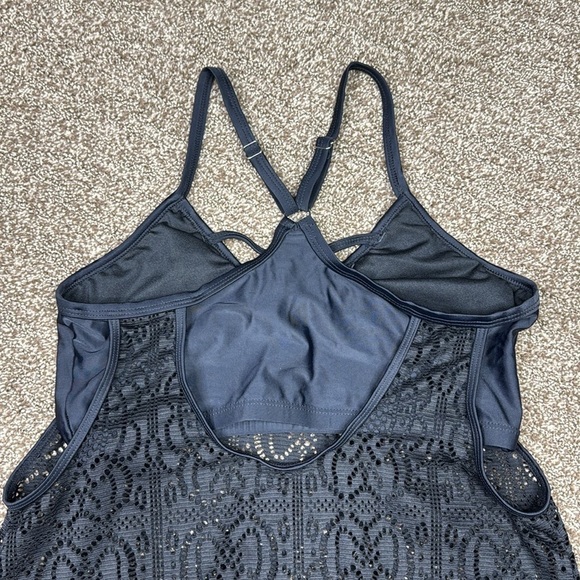 Women's Solid Black Bralette Tankini with Bikini Bottoms Size Medium - Picture 5 of 6